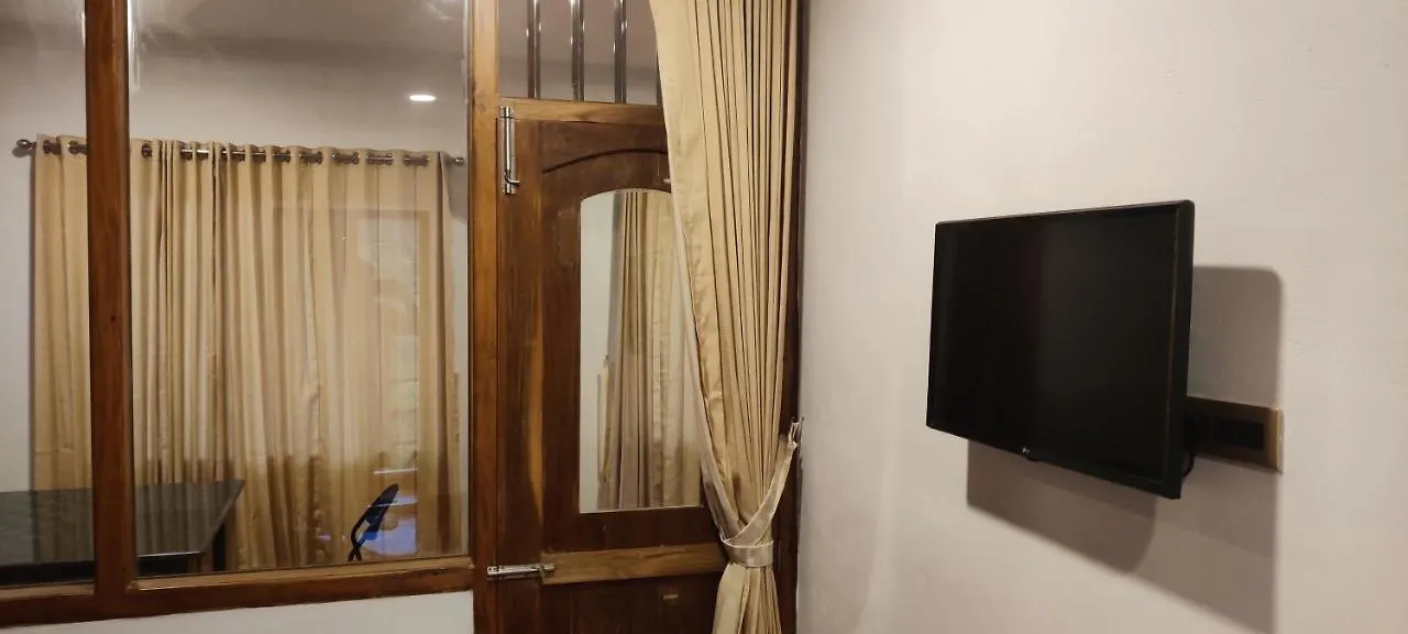 Inn Whispering Pinewoods Hotel Pirmed